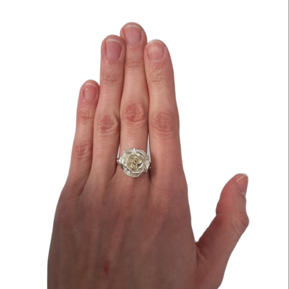 Silver rose ring